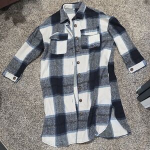 Women Oversized Button down Shacket Flannel